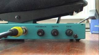 Video thumbnail for George Dennis Stereo Chorus / Flanger / Volume by Analogwise Pedals