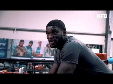 IZU ROZNIÓSŁ TOMKA?