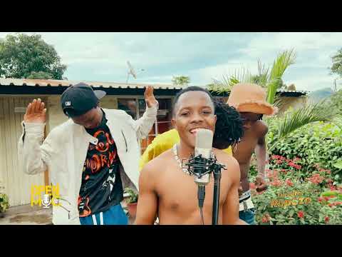 Zeze Kingston x Malimba Music_ vula malaya _ on open mic with director RopCzo