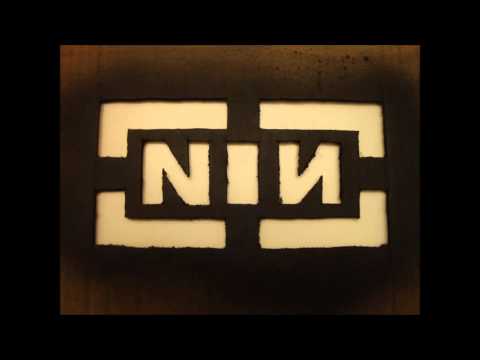 NIN ft Shirley Manson - Crushingly Close