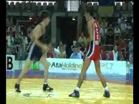 Elman Muxtarov-GEO 1/2 finale 2011 Cadet World Championship