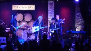 Ian Hunter - Bow Street Runners  2-7-17 City Winery, NYC