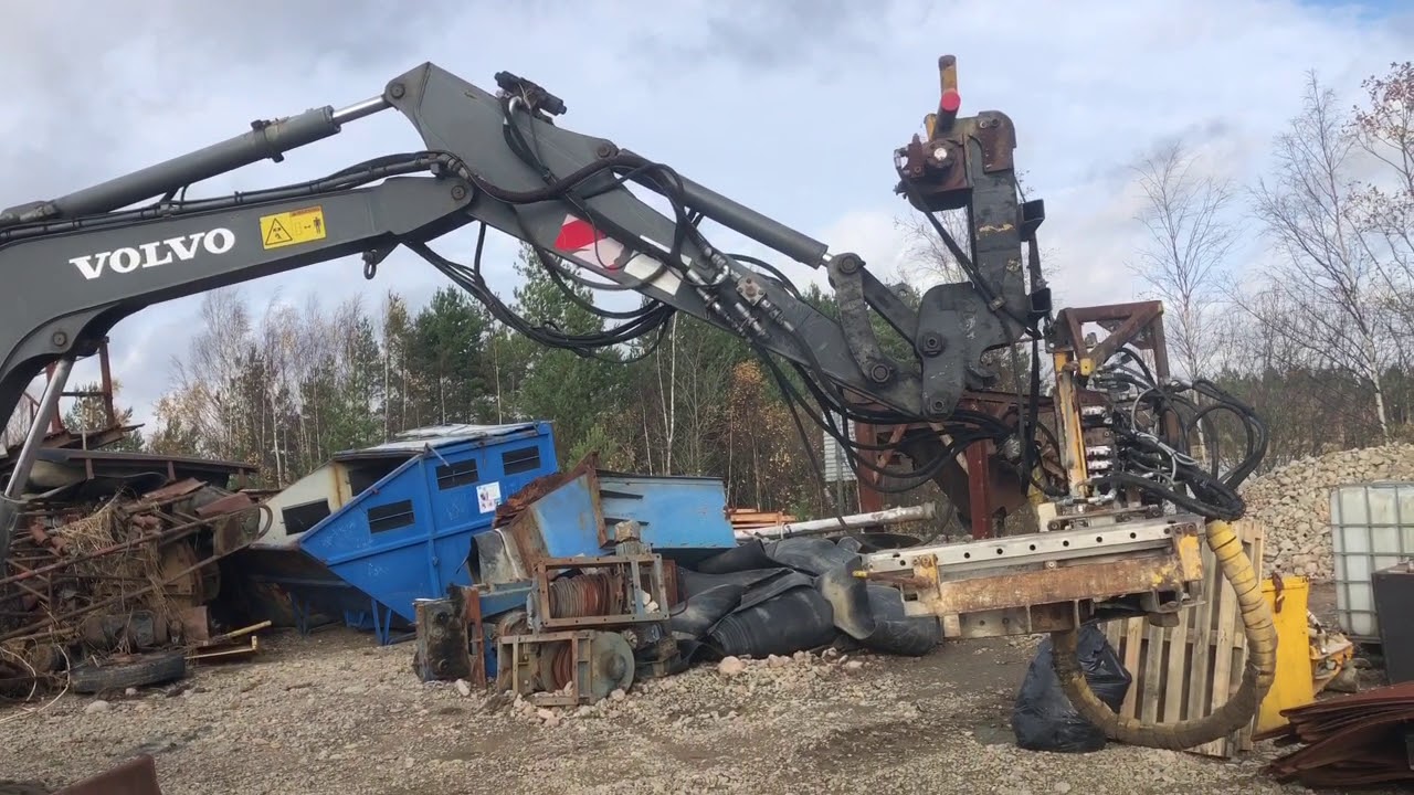 Grävmaskin Volvo Ec55b 05 Med Pålkapningsaggregat 