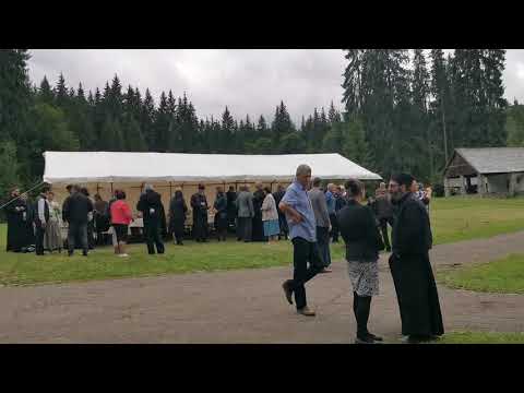 Pelerini la Castelul Regal Lapusna