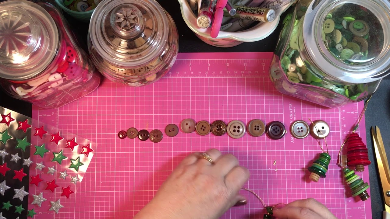 Button Christmas Tree Tutorial