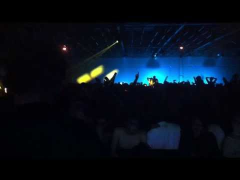 Paul Nazca lost in Paris.. The rave party