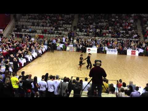 Mistrovství ČR LAT 2013 - Dospělí - finále ukázka Samba - Bartuněk