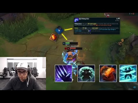 Trick2G performs on the New Udyr