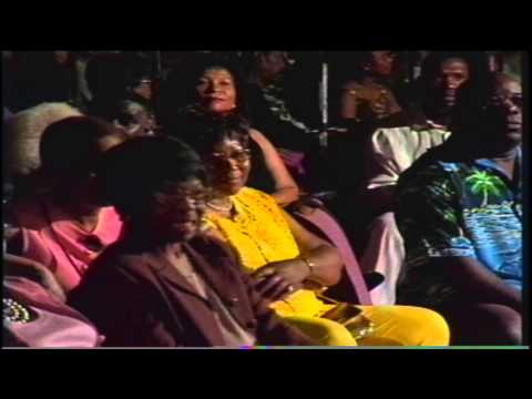 G.B.T.V. CultureShare ARCHIVES 1999: MIGHTY BOMBER "Cases"  (HD)