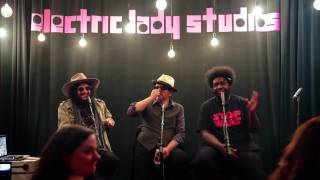 Elvis Costello &amp; Questlove - Sound Session Live in NYC