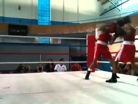 Marco González pelea Box