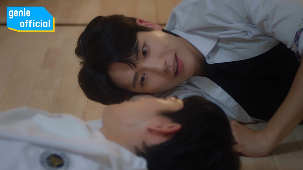 용훈 YongHoon - Run Official M/V