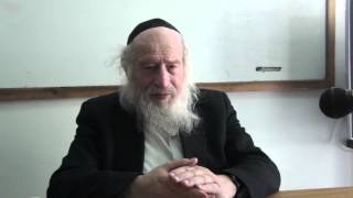 הדרכת המבקרים בקבר דוד