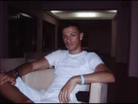 Gogi i Darko sviraju