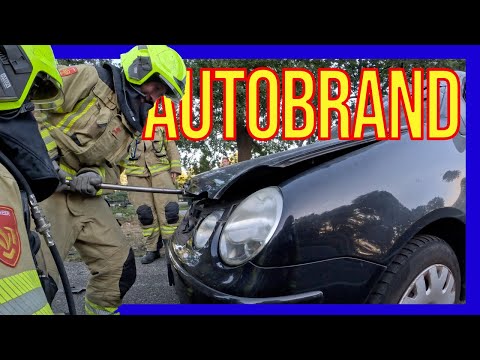 Autobrand - VOLUNTEERS DUTCH FIREFIGHTERS -