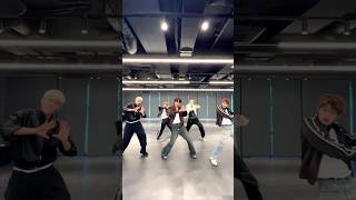 Wait.. With #RIIZE #KAI #카이 #EXO #엑소 #weareoneEXO #라이즈 #WaitOnMe #KAI_WaitOnMe