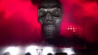 Johnny Hallyday - Intro et Rester vivant - Arena de Genève le 4 novembre 2015.