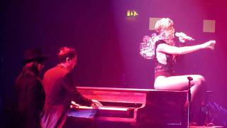 Rihanna (HD) - Stupid In Love ("Last Girl On Earth" Tour 2010, Trent FM Arena Nottingham)