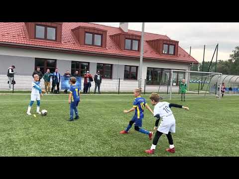 Krakus Nowa Huta - Błękitni Modlnica