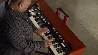Video thumbnail for massmusiK Hammond XK5 by massmusiK