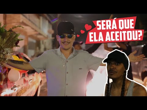 POKINDEA PEDE DUFINA EM NAMORO!!!