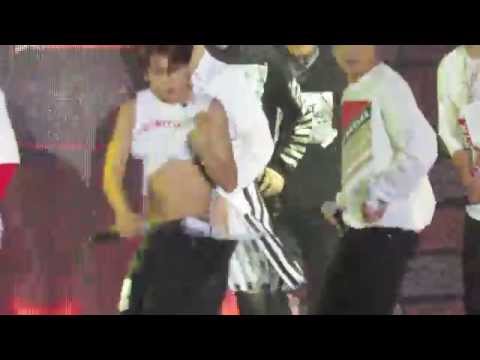 [FANCAM] 150829 BTS - No More Dream - The Red Bullet In HK