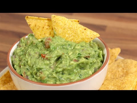 How to make Guacamole | Guacamole Recipe in under 10 minutes