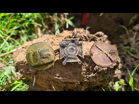 Awesome WW2 relics! US - British - German #ww2metaldetecting