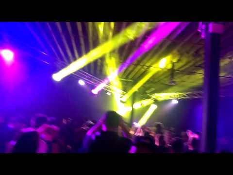 John Askew @ Brooklyn Warehouse - Paramore - Crushcrushcrush (John Askew remix)
