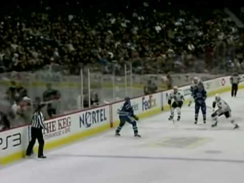 Ben Eager vs Rick Rypien