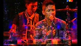 Download lagu Konsert Ungu Band @ KL 2010 (part 1) mp3 Download lagu Konsert Ungu Band @ KL 2010 (part 1) mp3