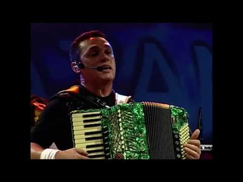 Amazan em Jardim - Linda Morena