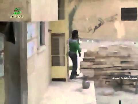 اشتباكات بين عناصر الكتيبة الخضراء وقوات النظام في حي الصناعة في دير الزور