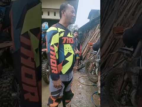 tragedi trabas trail adventure Selo Boyolali motor hanyut terseret arus