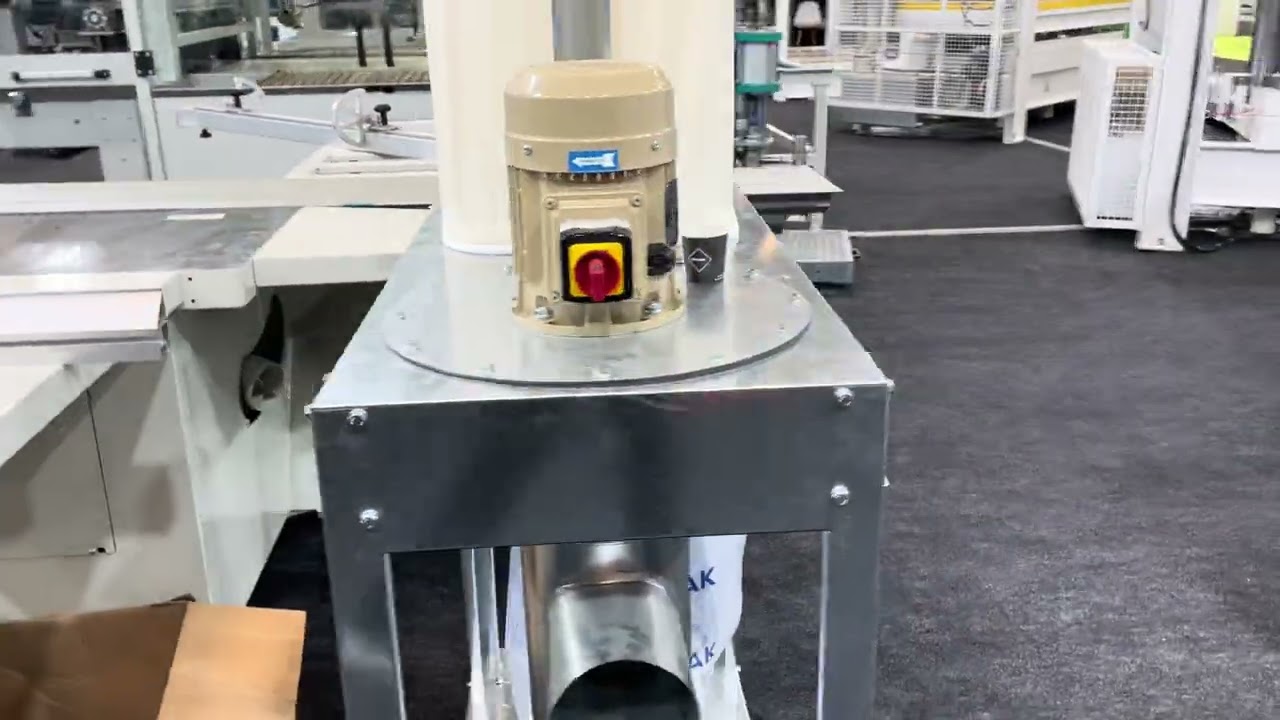 SCM-MINIMAX 3200 MM MANUEL YATAR DAİRE / PANEL SAW 3200 MM