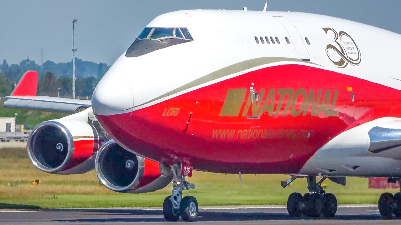 60 MINUTES PURE AVIATION - RED BOEING 747 LANDING, DEPARTURE - B747 only (4K)