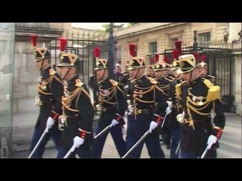 CANDIDATS POUR DU BEUR, extrait du film