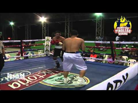 Yosnory Blandon vs Alexander Zeledon - Pinolero Boxing