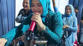 Download lagu NAZMI NADIA (LIVE NEW 31) HAPPY WITH LOVE mp3