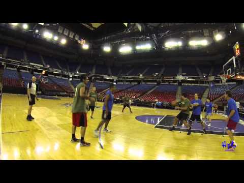 Team Light Blue vs. Team Light Green