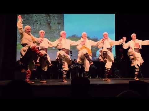 Ansambl Venac Igre iz Kumanovskog polja