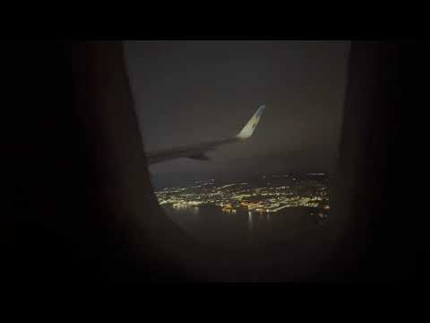 Frontier Airlines Early morning Takeoff from Philadelphia International Airport.  #airbus #takeoff