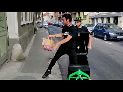 Ebullit cargo bike from FIXELLI.RO ... ( human vs convoy box by EASTRIDE DELIVERY).