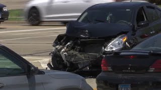 Crash at Alpine and Morsay overturns car