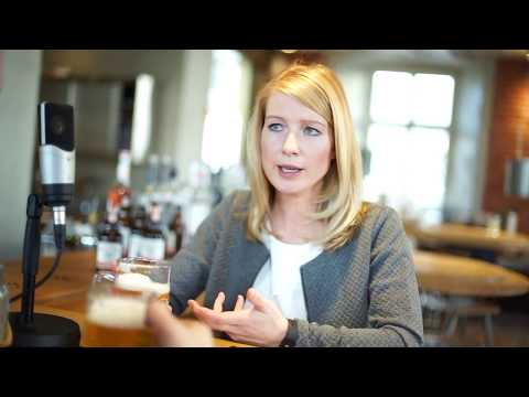 VELTINS Grevensteiner - "Auf ein Bier mit... Julia Klose"