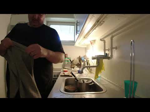 MongoTV_5433 - Min Frokost - Rugbrød med HØNSESALAT og OST