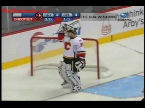 Wojtek Wolski (COL) vs. Miikka Kiprusoff (CGY) Shootout October 16, 2007