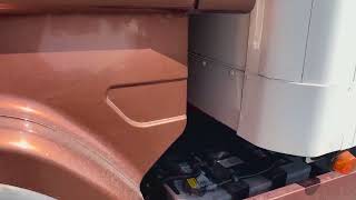 Scania R560 box truck | Image 4 - Autoline