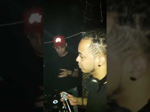 SONADO EN SUMMER CARLITO HUELLA DJLABOA LA PARA