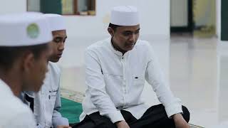 Download lagu Merinding... Sebelum adzan magrib, suara ini bikin hati bergetar | PDF Ulya As'adiyah Putra Macanang mp3